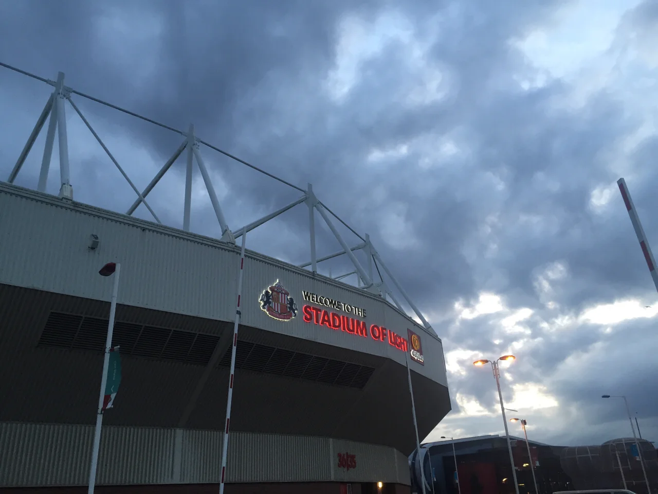 DB彩票平台-包含桑德兰主场失利，保级压力剧增的词条