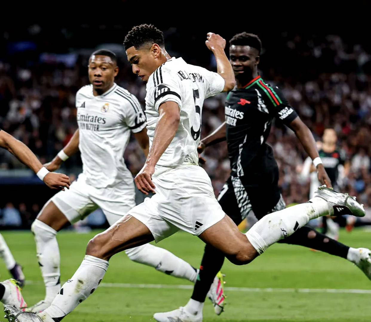 DB彩票试玩-皇马再次逆袭，成功挺进欧冠半决赛！