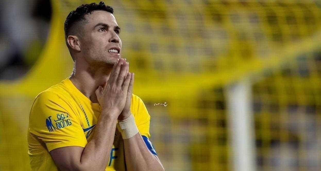 关于艾因特拉赢得比赛，球队喜迎胜利的信息