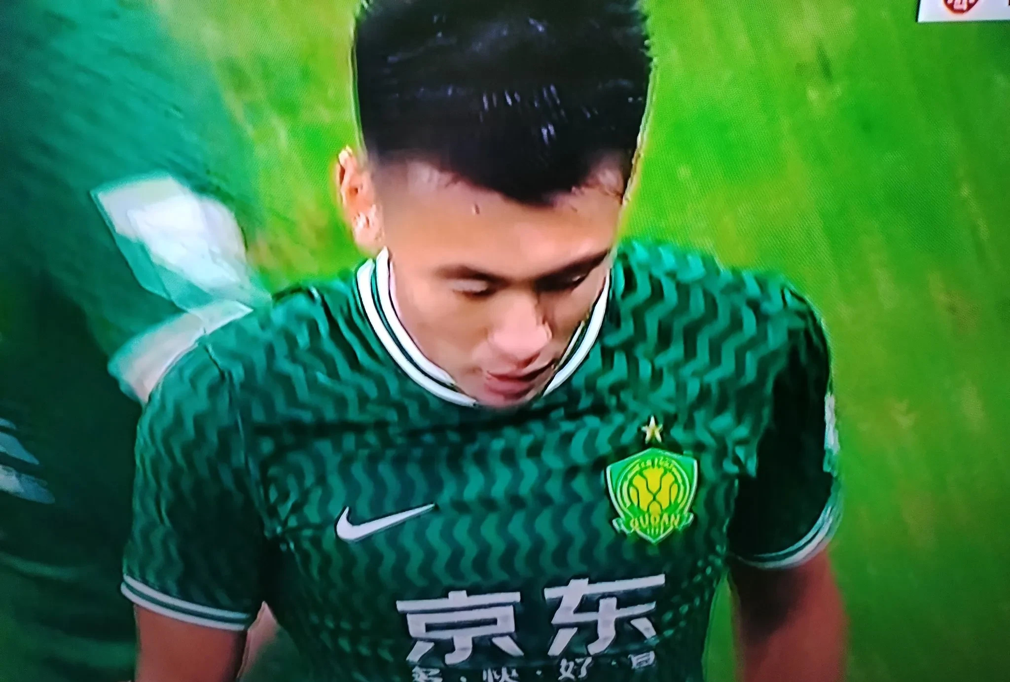 包含前国安功勋重回中超，加盟北京人和寻求复出的词条