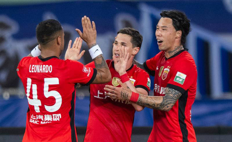 多宝彩票-包含中超赛事瞬息万变，胜利关键在于防守与进攻的平衡的词条