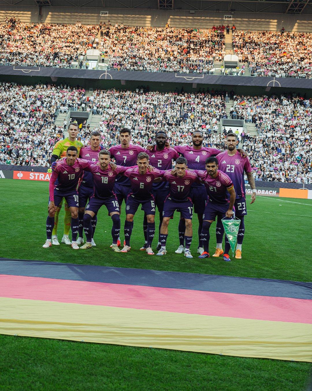 德国队在欧预赛中获得一场惊险胜利