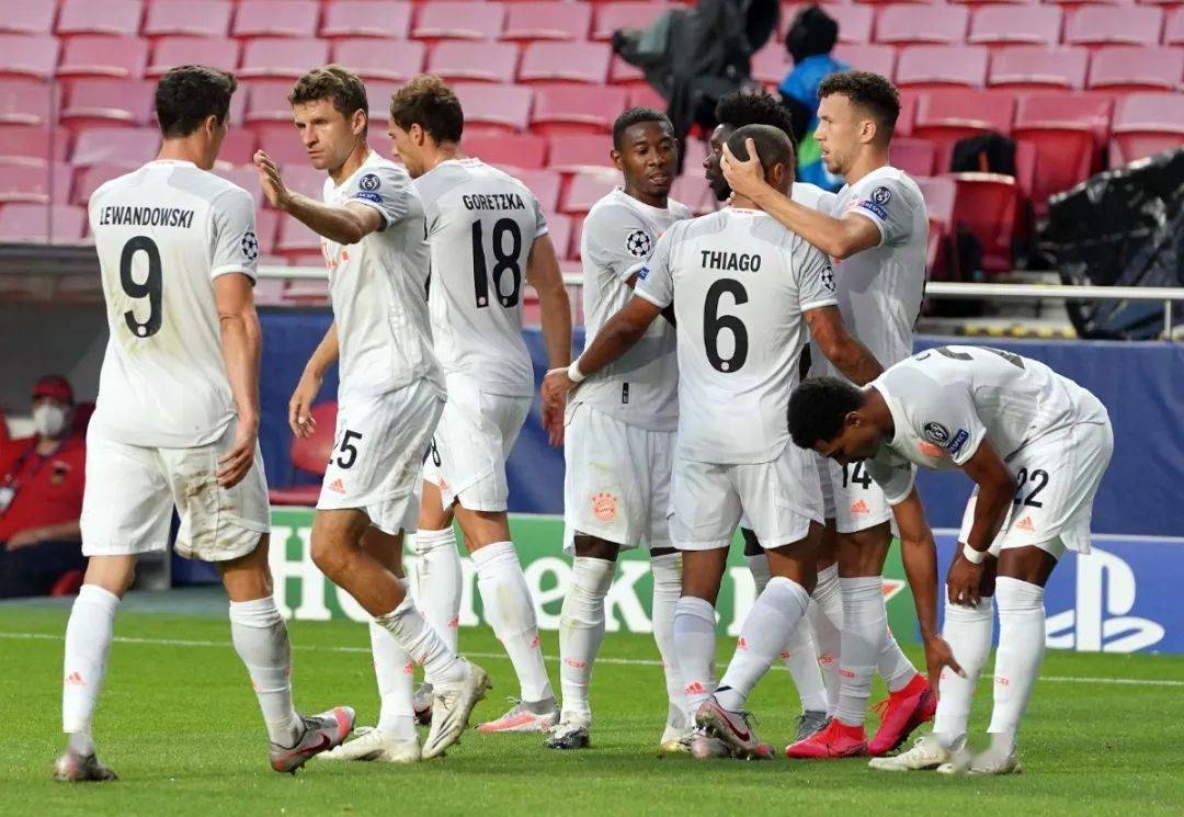 DB彩票试玩-里昂球队险胜，保持不败纪录