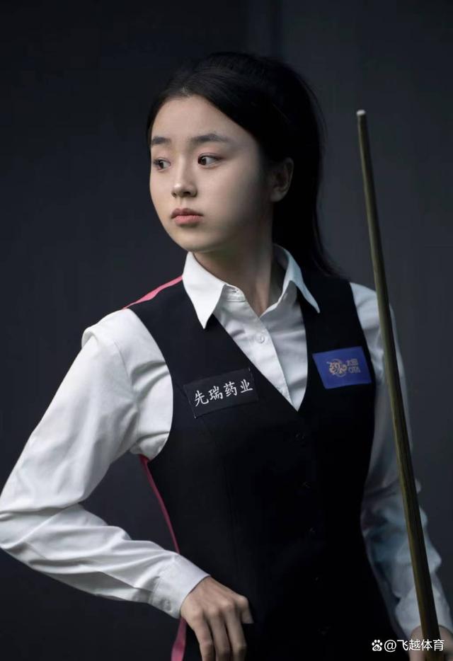 帆船选手丁颖淳表现强劲，取得两连胜