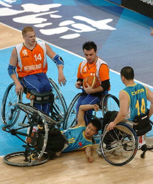 西班牙车轮椅篮球队表现出色的简单介绍