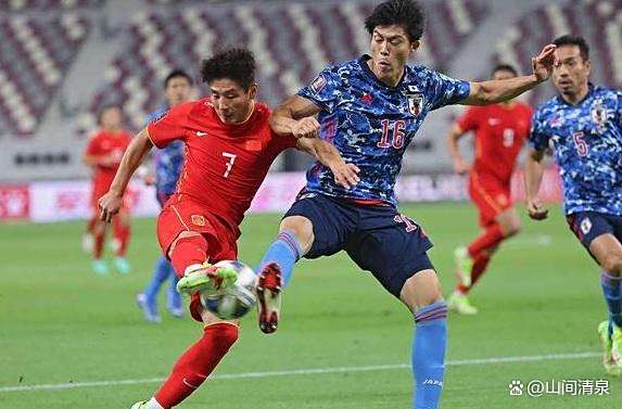 球队备战关键战役，全员集结备战