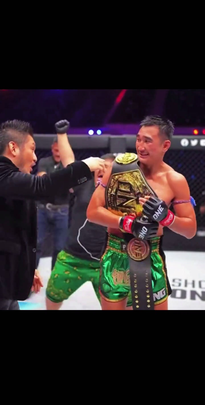 DB彩票-俄罗斯拳击选手技高一筹夺冠