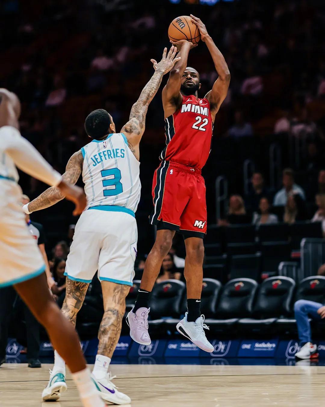 DB彩票入口-热火遭逢连败，球队重视训练备战下一场比赛